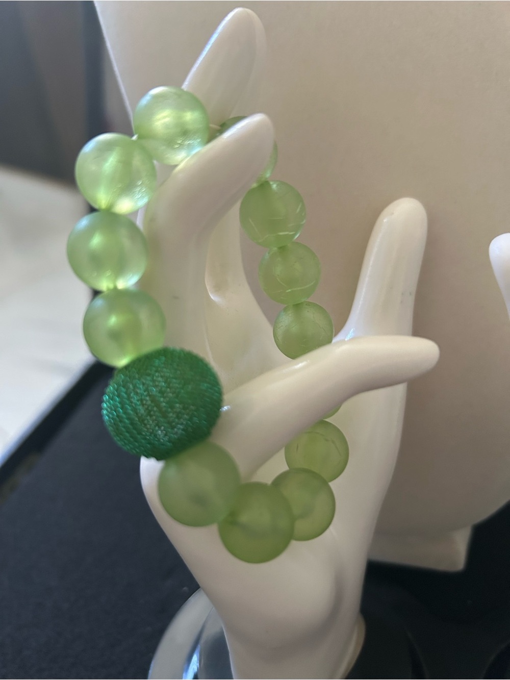 Green Beaded Stretch Bracelet with Textured Accent